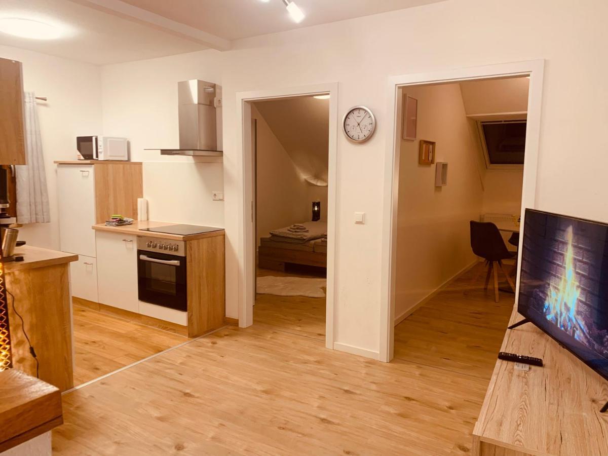 Felix Living 3, Modern & Cozy 2 Zimmer Wohnung, Netflix, Parkplatz Salzweg Exterior photo